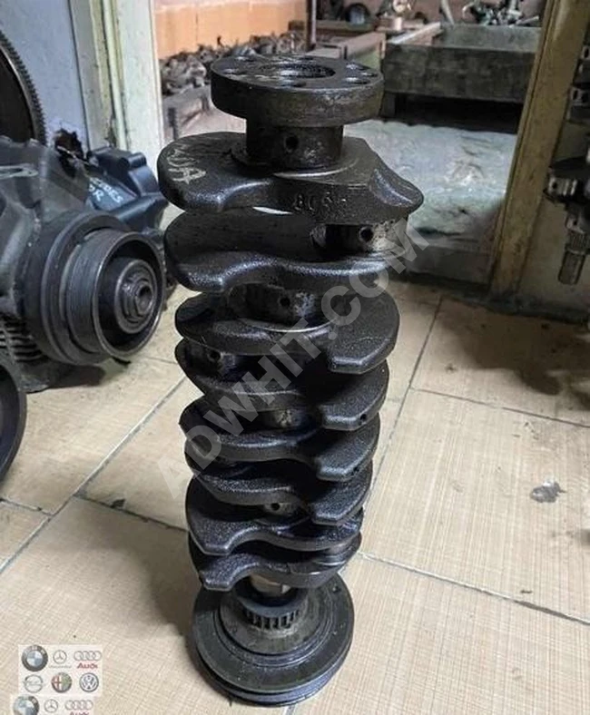 MAZDA 323 B626 KRANK MİLİ (ORJİNAL) ÇIKMA - ÖZEN OTO