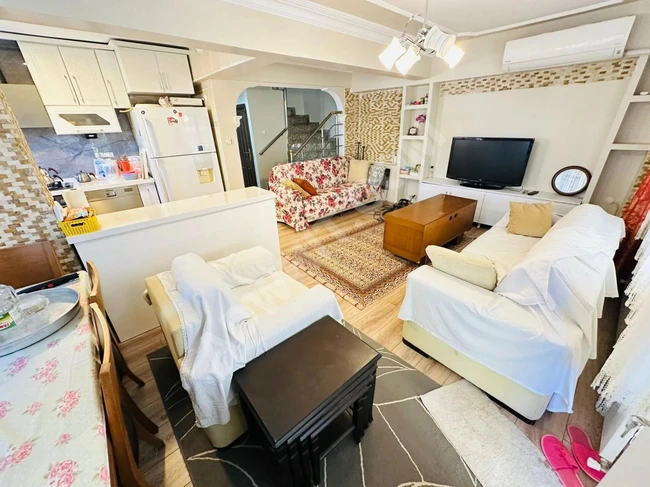 Akçay Da 4+1 Triblex Bahçeli Satılık Müstakil Ev