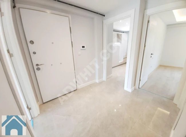 DEĞERLİ EMLAK,TAN ÜSKÜDAR MERKEZ DE SIFIR 3+2 DUBLEX SATILIK