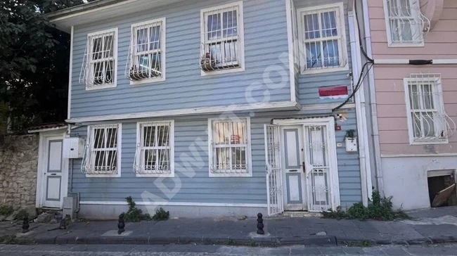 مكان عمل مستقل من طابقين ومناسب للسكن في ZEYREK