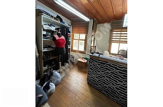 مكان عمل مستقل من طابقين ومناسب للسكن في ZEYREK