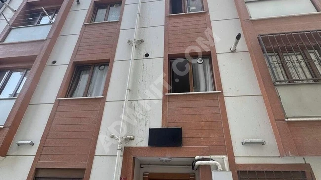 ÜSKÜDAR MARMARAYA 5 DK İHTİYAÇTAN SATILIK 2+1 TERS DUBLEX DAİRE