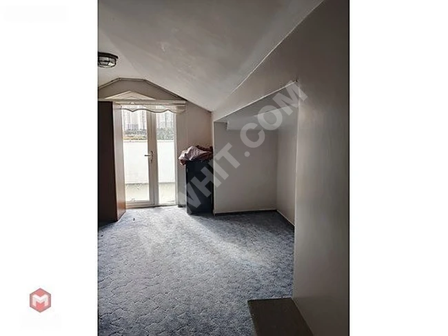 BAŞAKŞEHİR VADİ VİLLALARI TAM MÜSTAKİL FORLEKS 3 ARAÇLIK OTOPARK