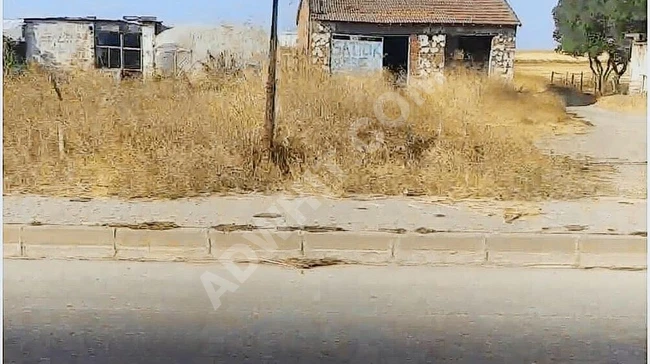 BİGA AĞAKÖYDE ASFALTA SIFIR 300m2 SATILIKARSA