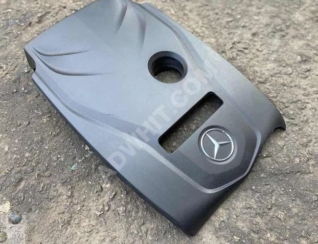 غطاء صوتي لمحرك MERCEDES الفئة E مستعمل A2740160900