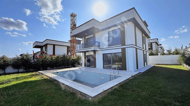 SELİMPAŞA'DA LÜX VİLALAR UYGUN FİYAT HAVUZLU 466 M2 ARSA PAYI