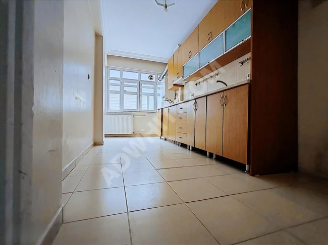 Armağanevlerde merkezi.konum 3 kat 95 m2 geniş daire.......