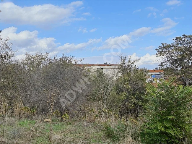 This week only, a residential land plot with an area of 400 square meters is offered for sale at an affordable price.