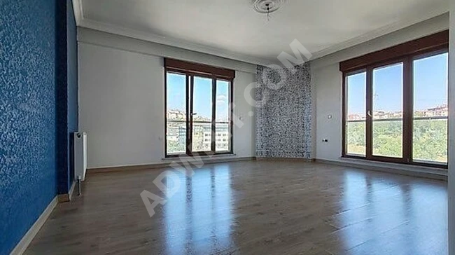 Adonist gold'a ebeveyn banyolu 8.kat yarı akıllı bina 120 m2....