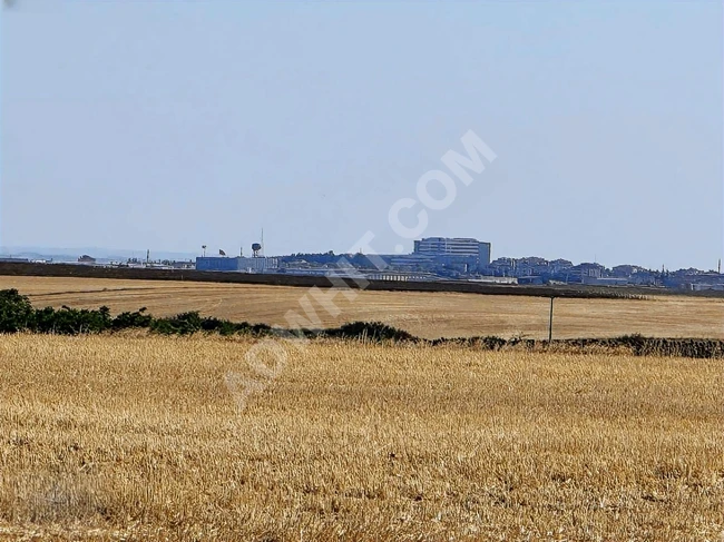 A plot of land near the village, with an area of 437 square meters.