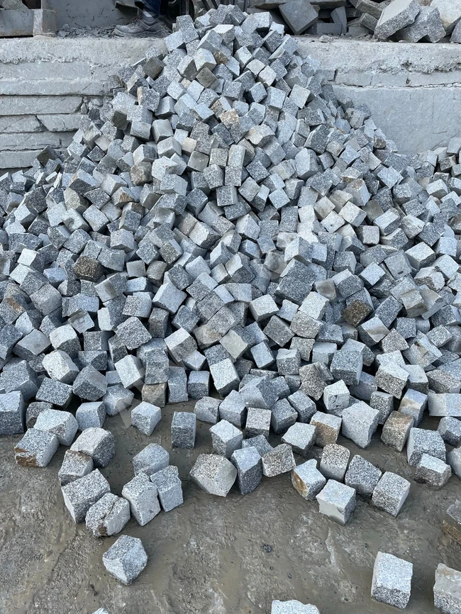 İzmit Kocaeli doğal granit küptaş begonit küptaş 