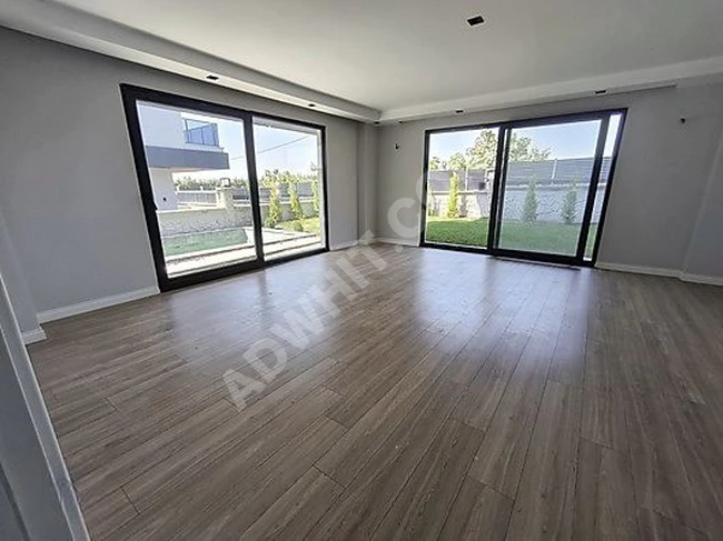 SELİMPAŞA'DA SIFIR! MÜSTAKİL HAVUZLU VE GENİŞ 4+1 VİLLA FIRSATI