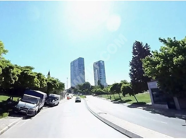 KAZLIÇEŞME MARMARAY KARŞISI 100 M2 SATILIK ARSA