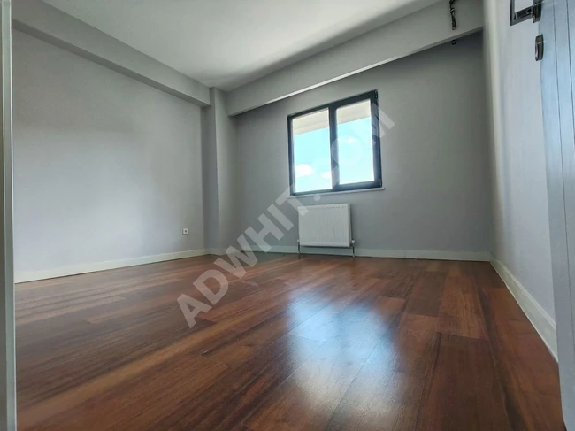 ilk kiracısı siz olun cad. ve metrora 150 metre ultra lüx 115m2