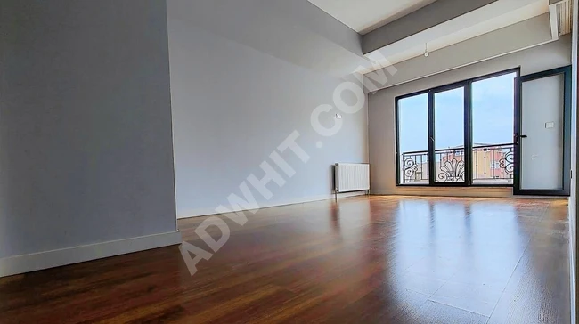 ilk kiracısı siz olun cad. ve metrora 150 metre ultra lüx 115m2