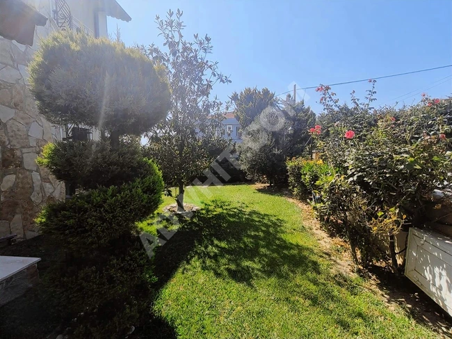 فيلا رائعة مطلة على البحر مع مسبح في Selimpaşa