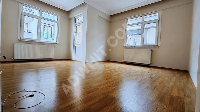 Armağanevlerde merkezi.konum 3 kat 95 m2 geniş daire.......