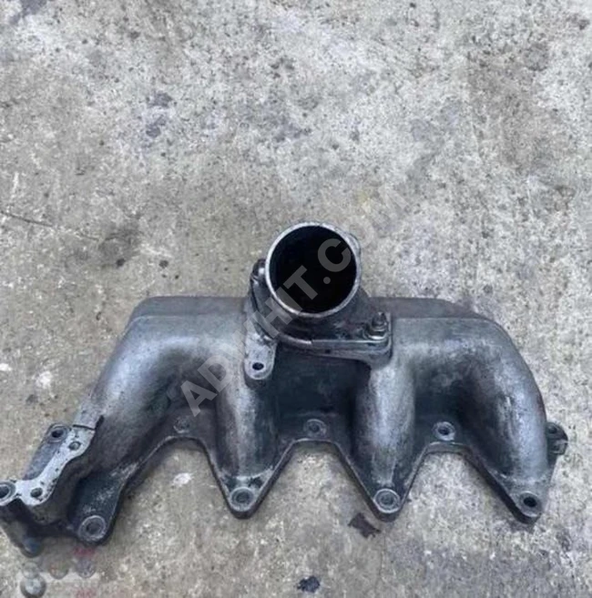 MAZDA E2200 منيفولد سحب (أصلي) مستعمل