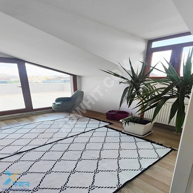 BEYLİKDÜZÜ KAVAKLI MAH.DENİZ MANZARALI CADDE ÜZERİ 5+2