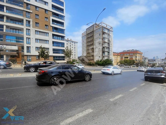 YAKUPLU ANA CADDE ÜZERİ BENZİNCİLERİN YANI 10 KAT İMARLI ARSA