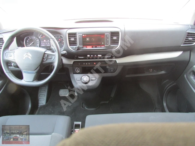 سيارة Jumpy 2.0 BlueHDI Spacetourer موديل 2024 بقوة 180 حصان أوتوماتيك بسقف بانورامي