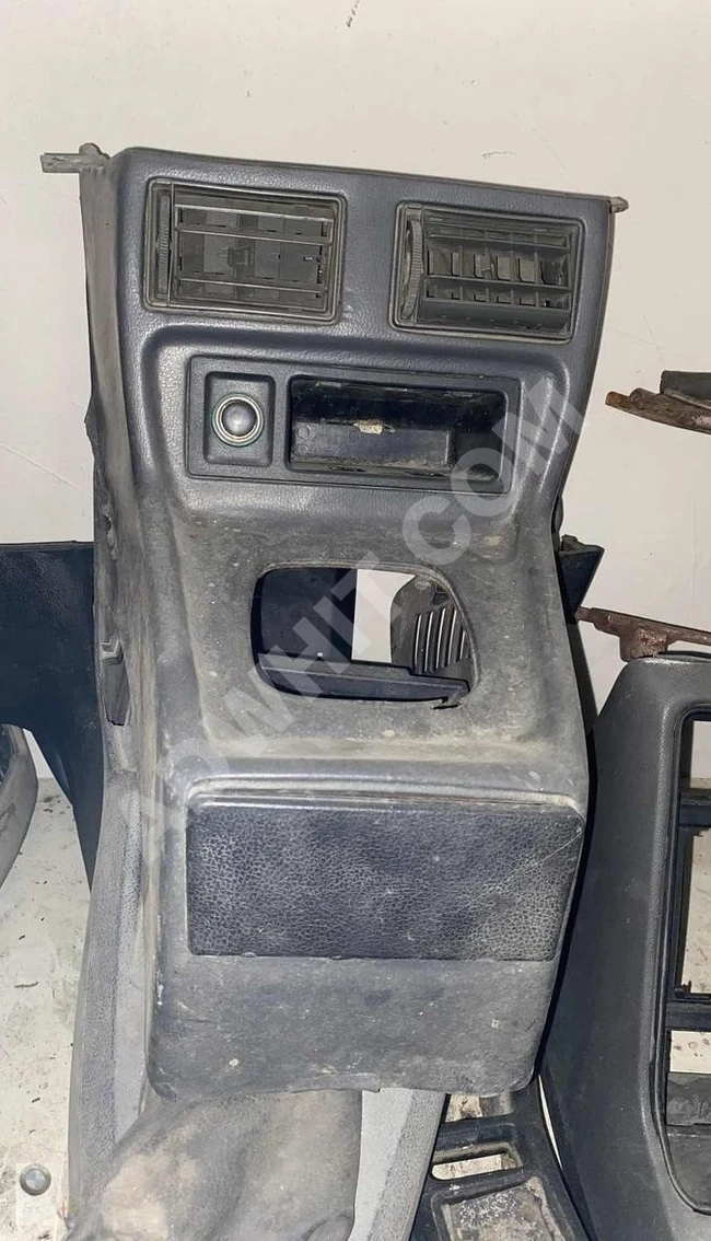 TOFAŞ ŞAHİN/DOĞAN/KARTAL VİTES ORTA KONSOLU ÇIKMA - ÖZEN OTO