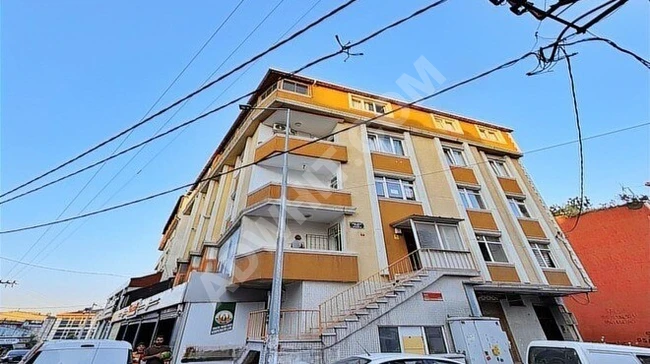 ESENYURTUN MERKEZİNDE CADDE ÜZERİ KÖŞE BİNA KİRALIK 2+1