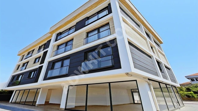 2+1 apartment with a unique architectural design and housing permit in Beylikdüzü