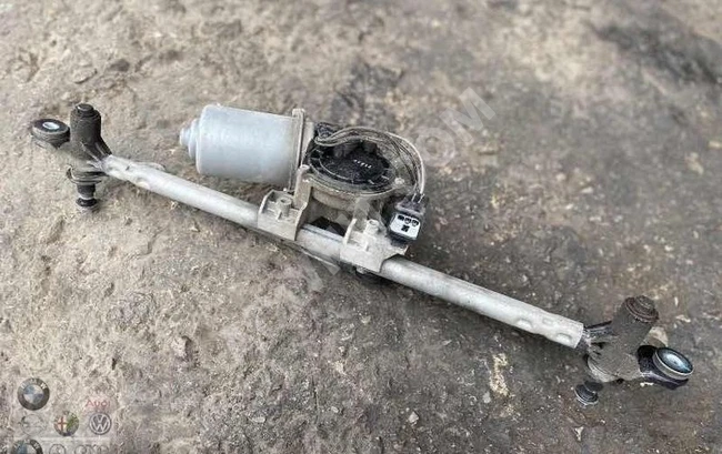 CHEVROLET AVEO ÖN CAM SİLECEK MOTORU TAKIM (ORJİNAL) ÇIKMA