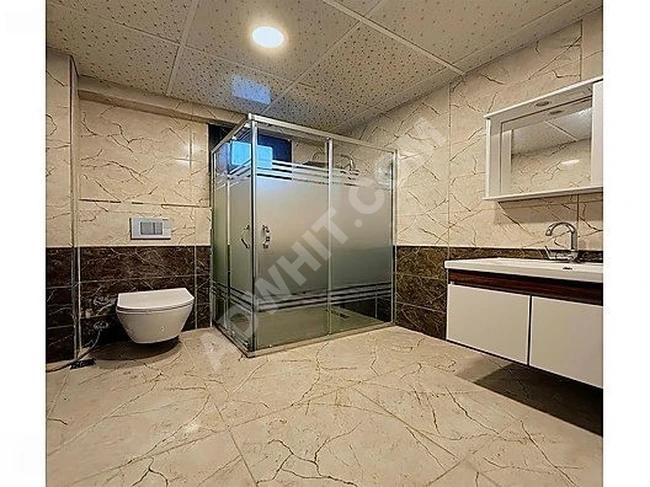 BEYLİKDÜZÜ SONSUZ'DAN METROBÜSE YÜRÜME MESAFESİNDE ŞIK 3+1 DAİRE