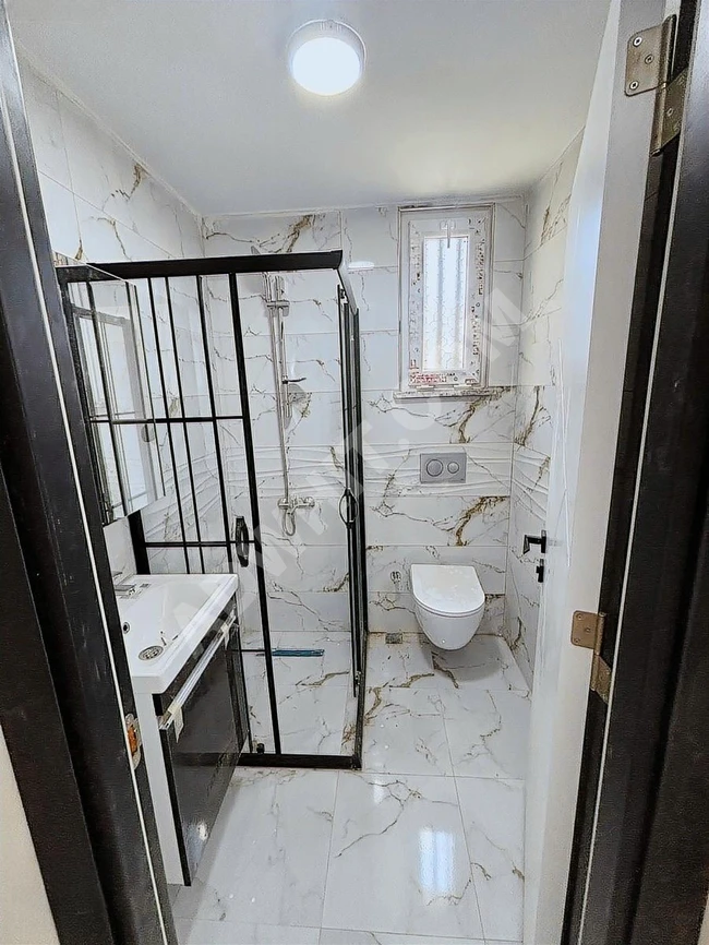 BEYLİKDÜZÜ YAKUPLU 3+1 SİTE İÇİNDE METROBÜSE YÜRÜME MESAFESİNDE