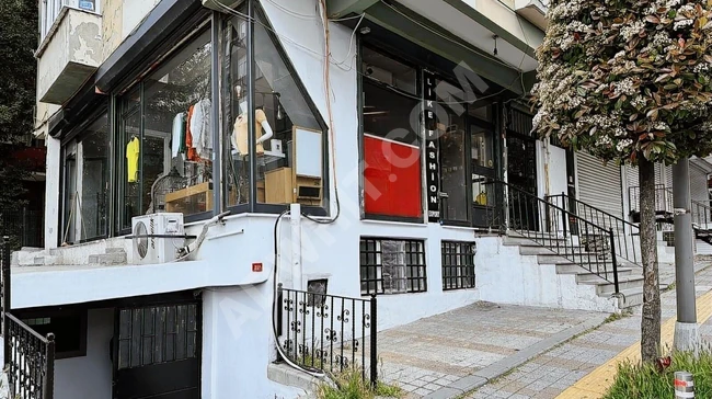 SATILIK. DÜKKAN ÇİFT CEPHELİ KÖŞE CADDE ÜSTÜ MERKEZİ KONUMDA