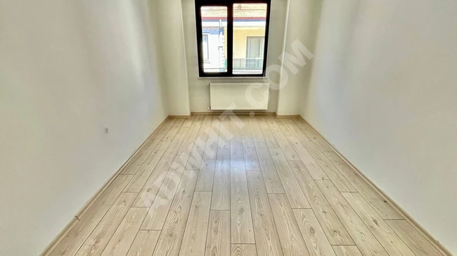 GÜMÜŞDEN DOĞALGAZLI ASASÖRLÜ LÜX TASARIM GENİŞ 1+1 DAİRE