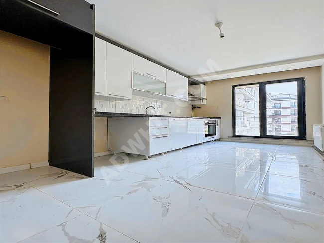 SONSUZ'DAN WEST MARİNAYA KOMŞU SİTE İÇİ HAVUZLU LÜKS 2+1