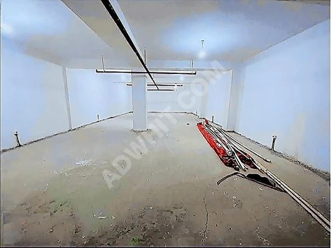 2700m 7 KATLI BASIN EKSPRES'TE SATILIK PLAZA