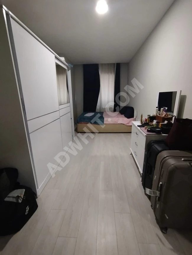 BEYLİKDÜZÜ YAKUPLU,METROBÜSE YÜRÜME MESAFESİ 1+1 GİRİŞ KAT DAİRE