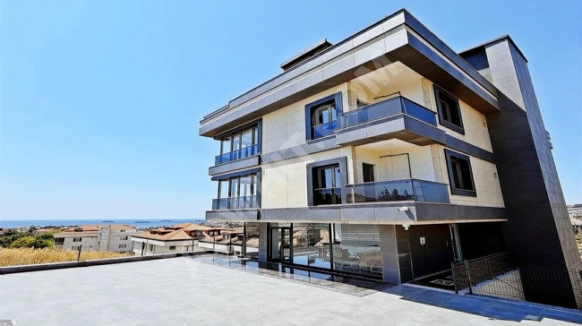 BEYLİKDÜZÜ SONSUZ YAPI'DAN ÇİFT BAHÇE TERAS KULLANIMLI LÜX 2+1