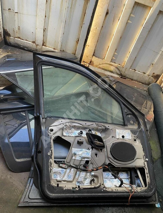 JEEP GRAND CHEROKEE WJ complete left front door (original)