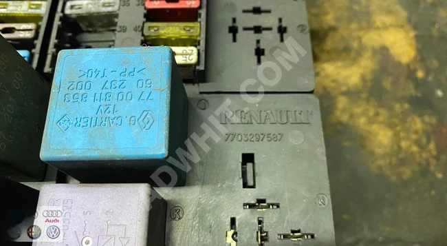 Used original RENAULT MASTER internal fuse box
