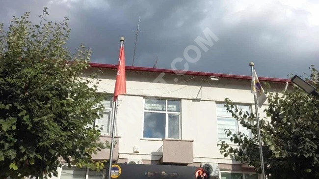 A plot of land with an area of 2.5 floors permitted for construction in KIRKLARELİ BABAESKİ ALPULLU.