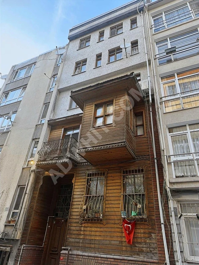 Duplex with terrace at an attractive price in the city center
