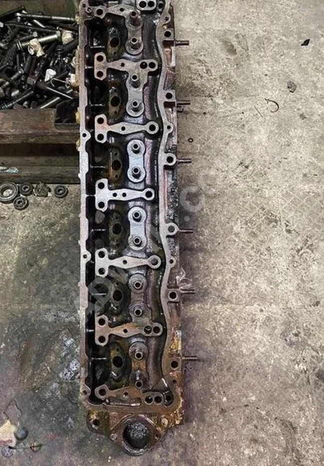 FORD D1210 Cylinder Head Cover (Original) Used