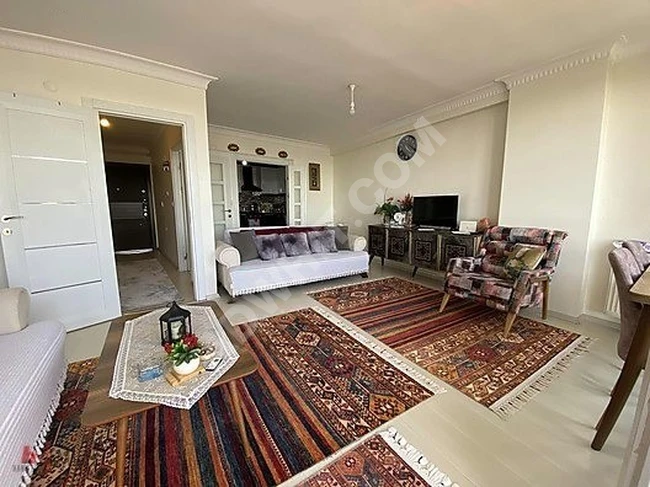 BEYLİKDÜZÜ HÜRRİYET BULVARI ÜZERİ DENİZ MANZARALI DUBLEKS DAİRE