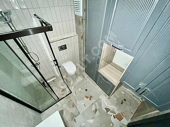 GÜMÜŞ'DEN AKÇAYDA HAVUZLU SİTE İÇERİSİNDE DENİZE 250MT 2+1 DAİRE