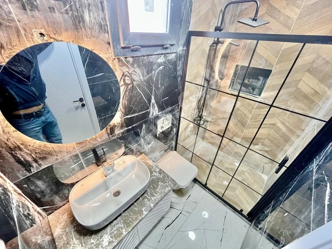 GÜMÜŞDEN KIZILKEÇİLDE YÜZME HAVUZLU KAZDAĞLARINA KOMŞU 4+1 VİLLA