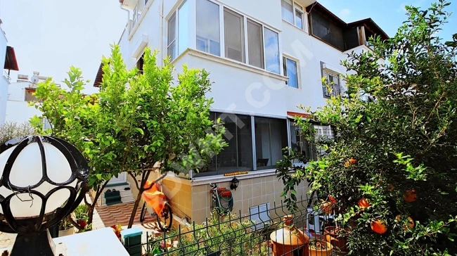 GÜMÜŞDEN ŞAHANE BAHÇELİ SİTE İÇERİSİNDE DAĞ MANZARALI 3+1TRİPLEX