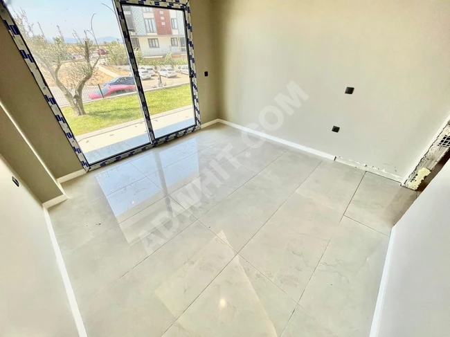 شقة رائعة 2+1 مع حديقة واسعة جديد بالكامل، فاخر للغاية