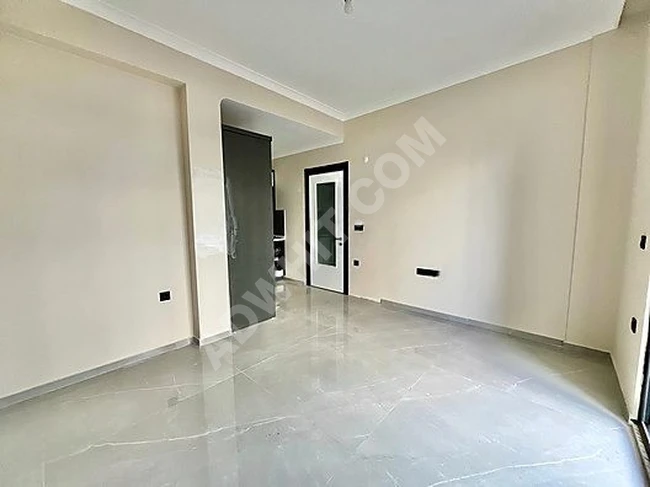 GÜMÜŞDEN ALTINKUMDA YERDEN ISITMALI ULTRA LÜKS TASARIM 1+1 DAİRE