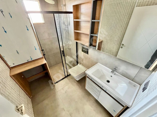 شقة 1+1 صفر فاخرة للغاية ورائعة مع استخدام حديقة واسع