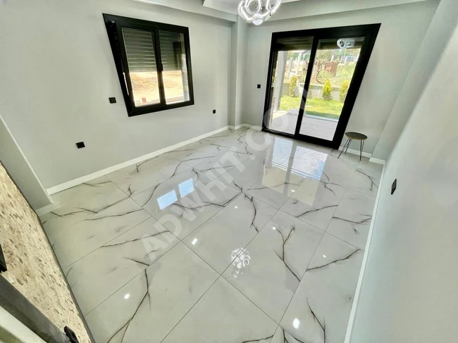 فيلا مستقلة بحديقة وإطلالة رائعة على الجبل، 4+1 مستقلة. في GÜRE